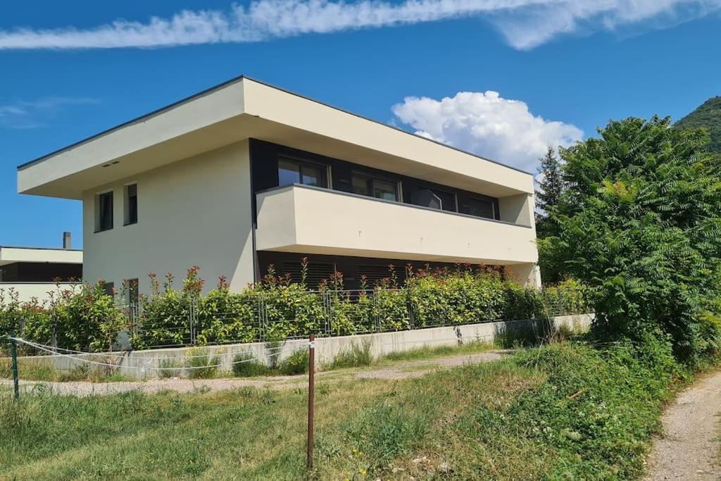 Appartamenti Moderni, Luminosi E Tranquilli Con Parcheggio Privato - Agritur La Tenuta Trento Exterior photo