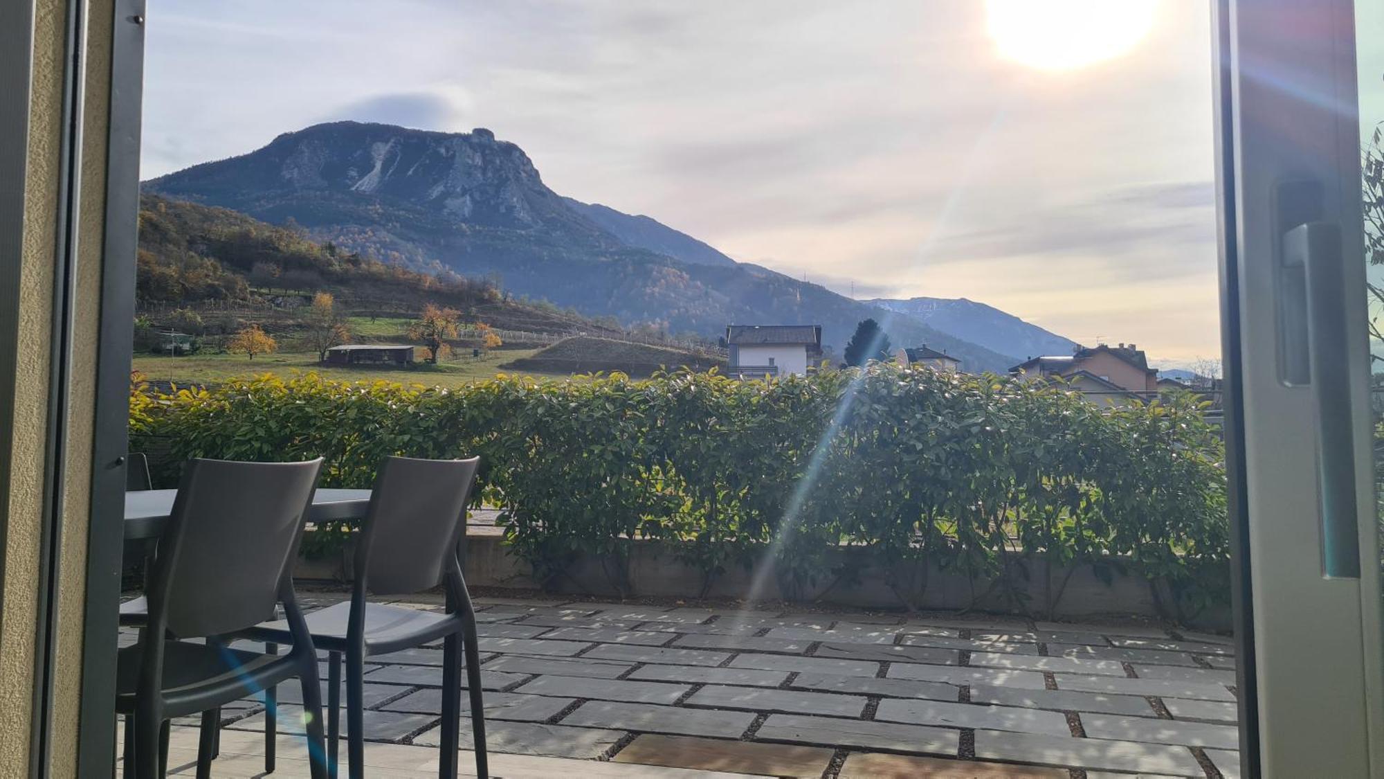 Appartamenti Moderni, Luminosi E Tranquilli Con Parcheggio Privato - Agritur La Tenuta Trento Exterior photo