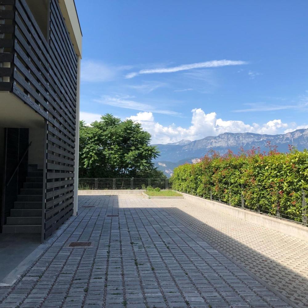 Appartamenti Moderni, Luminosi E Tranquilli Con Parcheggio Privato - Agritur La Tenuta Trento Exterior photo
